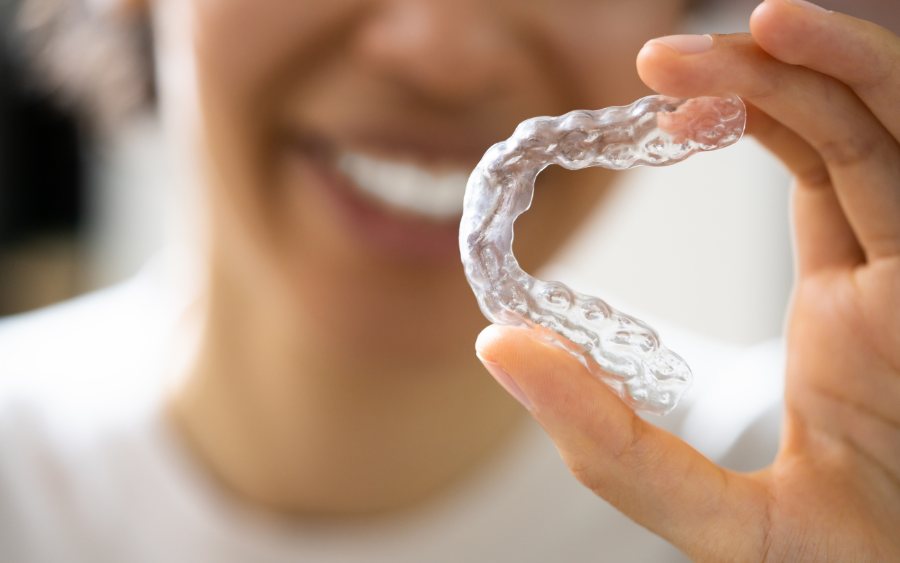 Can You Use Denture Cleaner On Invisalign  