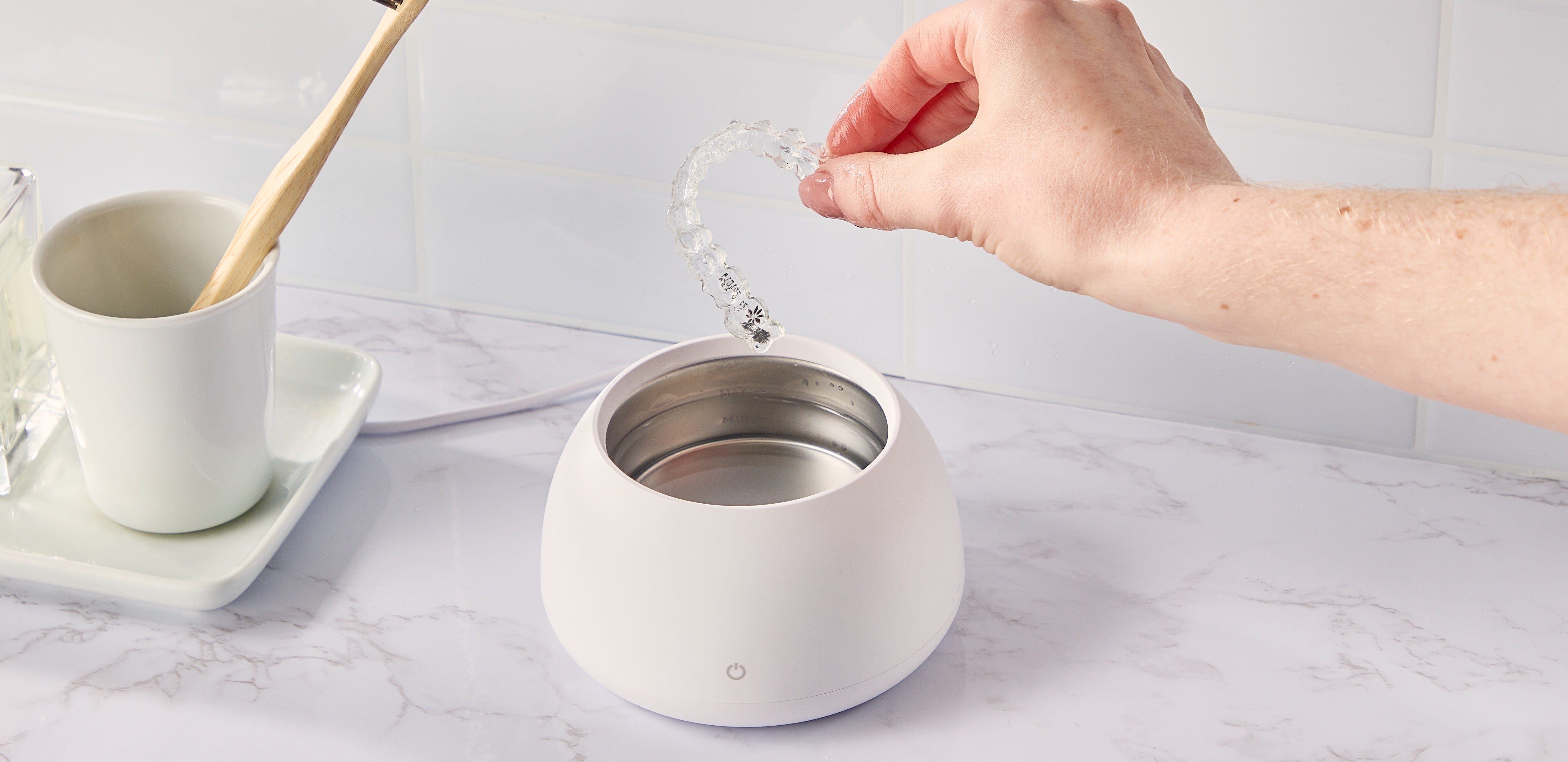 How to clean Invisalign