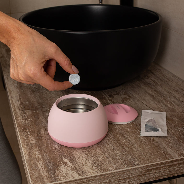 Can I clean my oral appliance with just a sterilizing tablet? (2025) - Dr. Jack Pinnar-Smith