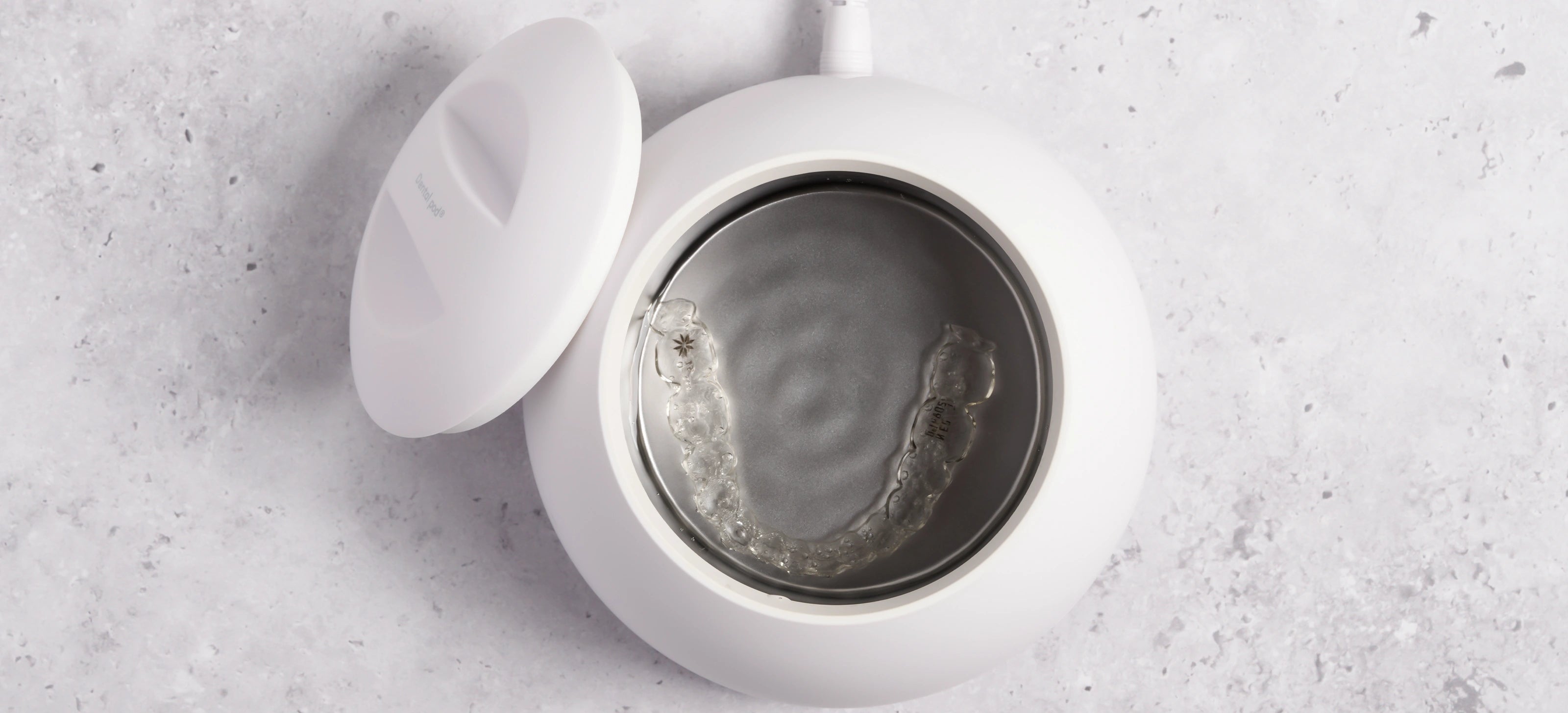 Clean in the Dental Pod